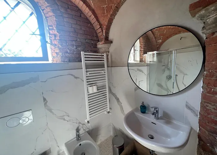 Nocleg ze śniadaniem Antica Cascina 4*